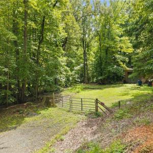 Photo #1 of 955 Valleystream, Winston-Salem, NC 33.5 acres