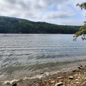 Nice level shoreline and beautiful view of High Rock Mountain