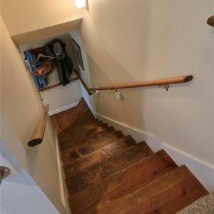 Stairs to upper level