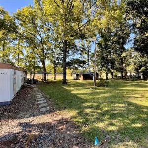 Photo #2 of 1594 Riverview, Lexington, NC 0.2 acres