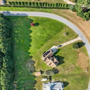 Photo #10 of 123 Catherine Drive, Harbinger, NC