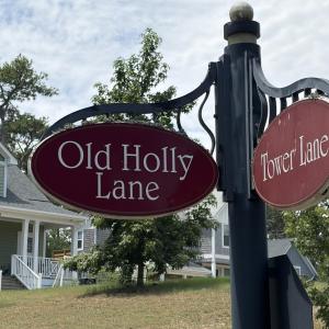 Photo #13 of 113 Old Holly Lane, Kill Devil Hills, NC 0.4 acres