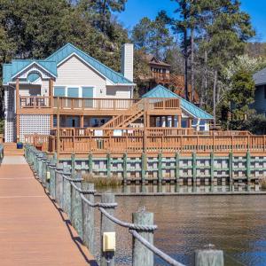 Baycliff Clubhouse