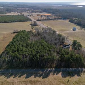 Photo #3 of 339 Macedonia Church Road, Poplar Branch, NC
