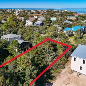 Lot lines are approximate