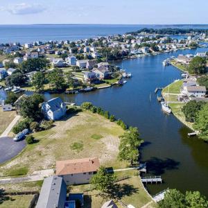 Photo #7 of 104 King William Court, Kill Devil Hills, NC 0.2 acres