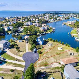 Adjacent Lot - also available