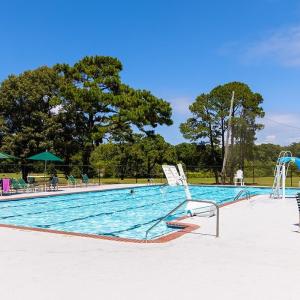 Duck Woods Pool