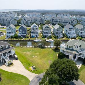 Photo #3 of 22 Spinnaker Court, Manteo, NC