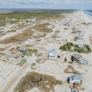 Photo #7 of 1671 Sandpiper Road, Corolla, NC