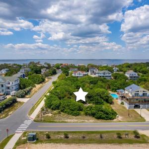 Photo #10 of 924 Whalehead Drive, Corolla, NC 0.5 acres