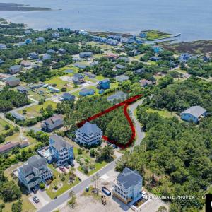 Photo #7 of 27222 Hattie Creef Landing Crt, Salvo, NC 0.4 acres