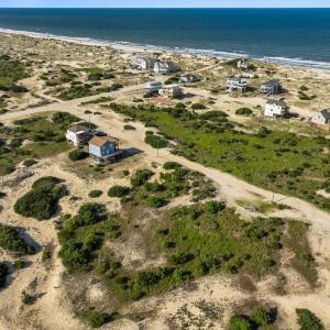 Photo #4 of 1686 Ocean Pearl Road, Corolla, NC