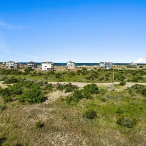 Photo #11 of 1686 Ocean Pearl Road, Corolla, NC