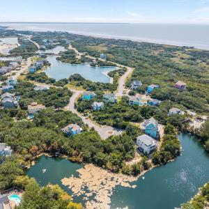 Photo #8 of 41006 Latitude Lane, Avon, NC 0.3 acres