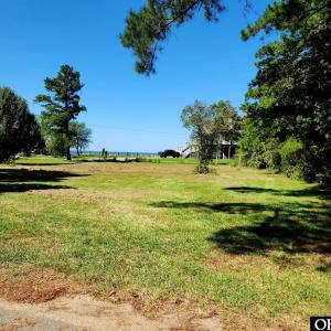 Photo #2 of 618 Taylor Beach Road, Columbia, NC