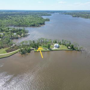 Photo #2 of 329 North Island Crossing, Edenton, NC