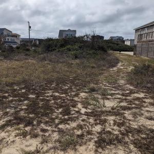 Nice area for living or renting!