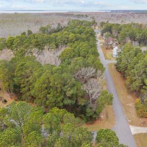 Photo #8 of 100 Sullivans Court, Powells Point, NC 0.6 acres