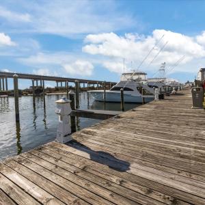 Photo #18 of 178 Yacht Club Court, Manteo, NC