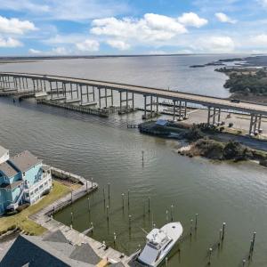 Photo #7 of 178 Yacht Club Court, Manteo, NC