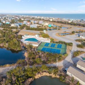 Photo #10 of 41199 Yardarm Court, Avon, NC 0.4 acres