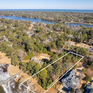 Photo #4 of 2060 Martins Point Road, Kitty Hawk, NC 0.9 acres