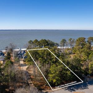Photo #2 of 2060 Martins Point Road, Kitty Hawk, NC 0.9 acres