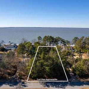 Photo #3 of 2060 Martins Point Road, Kitty Hawk, NC 0.9 acres