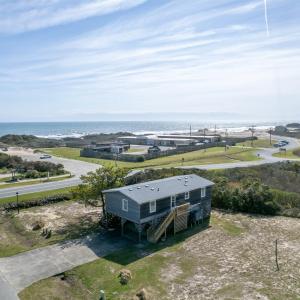 Photo #5 of 10437 Colony South Drive, Nags Head, NC 0.3 acres
