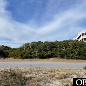 Photo #6 of 41226 Silversands Ct, Avon, NC 0.7 acres