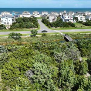 Photo #5 of 41136 Anchor Court, Avon, NC 0.3 acres