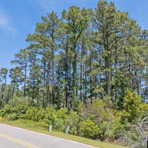 Photo #12 of 1144 Burnside Road, Manteo, NC 0.5 acres
