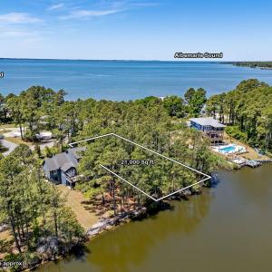 Photo #9 of 1144 Burnside Road, Manteo, NC 0.5 acres