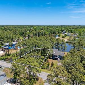 Photo #6 of 1144 Burnside Road, Manteo, NC 0.5 acres