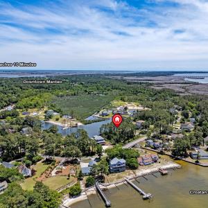 Photo #15 of 1144 Burnside Road, Manteo, NC 0.5 acres