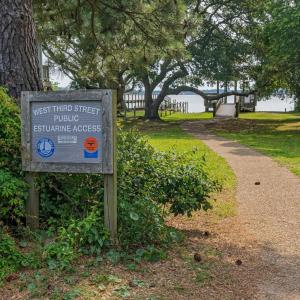 Photo #13 of 419 Walker Street, Kill Devil Hills, NC 0.1 acres
