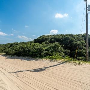 Photo #4 of 2060 Sandpiper Road, Corolla, NC