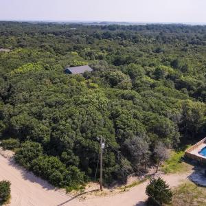 Photo #5 of 2060 Sandpiper Road, Corolla, NC