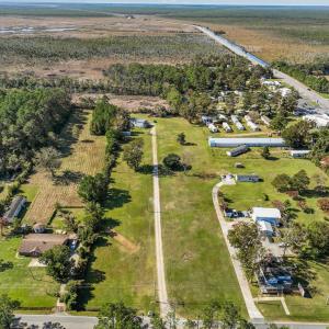 Photo #8 of 7637 Shipyard Road, Manns Harbor, NC