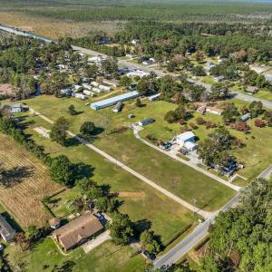 Photo #3 of 7637 Shipyard Road, Manns Harbor, NC