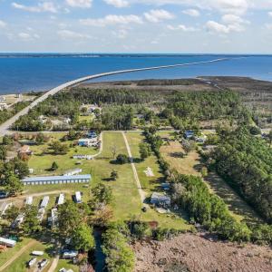 Photo #10 of 7637 Shipyard Road, Manns Harbor, NC