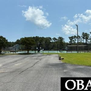 Tennis and Pickle Ball Courts