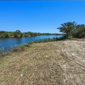 Photo #4 of 41229 Silversands Ct, Avon, NC 0.5 acres