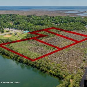 Photo #2 of 4686 Mill Landing Road, Wanchese, NC 12.6 acres