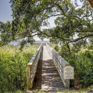 Community dock