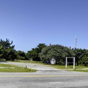 Photo #8 of 25438 NC Highway 12, Waves, NC 4.4 acres