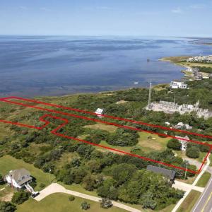 Photo #4 of 25438 NC Highway 12, Waves, NC 4.4 acres