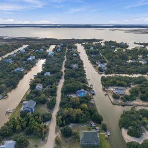 Photo #13 of 419 Brant Road, Currituck, NC