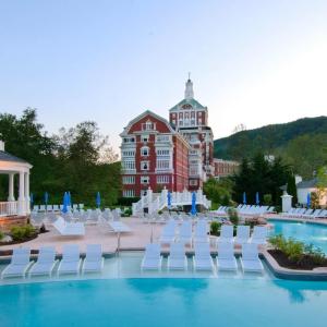 Omni Homestead Spa & Outdoor Pool